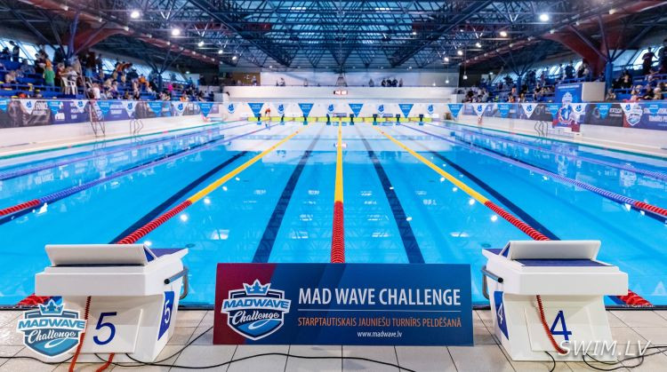 Nākamnedēļ Rīgā notiks starptautiskas peldēšanas sacensības "Madwave Challenge"