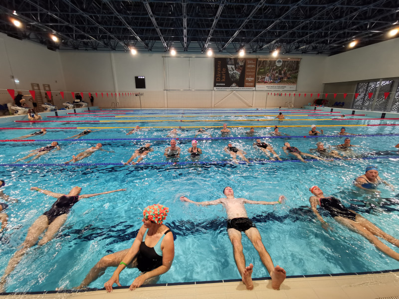 Latvijā sākušās sporta skolotāju mācības ūdens kompetencē