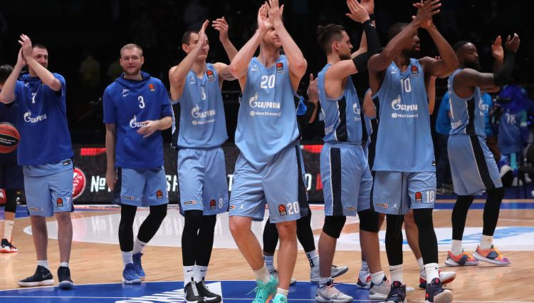 ''Zenit'' basketbola komanda dodas karantīnā Covid-19 dēļ