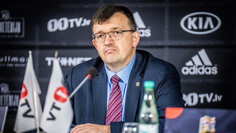 Kazakevičs paliek Latvijas izlases galvenā trenera amatā