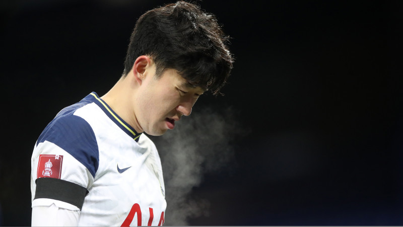 Jaunais "Tottenham" sponsors izsmej klubu īsi pēc paziņojuma par sadarbību