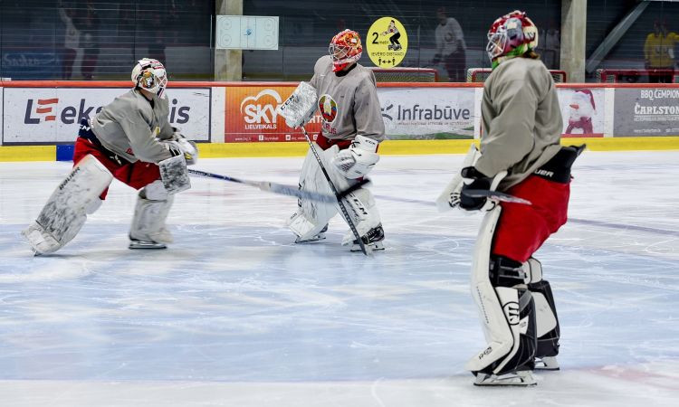 Baltkrievija PČ spēlēs ar 11 debitantiem un pieciem naturalizētajiem hokejistiem