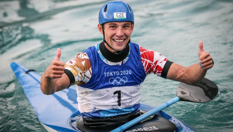 Tokijas OS kanoe sacensības noslēdzas ar čeha Prskaveca uzvaru