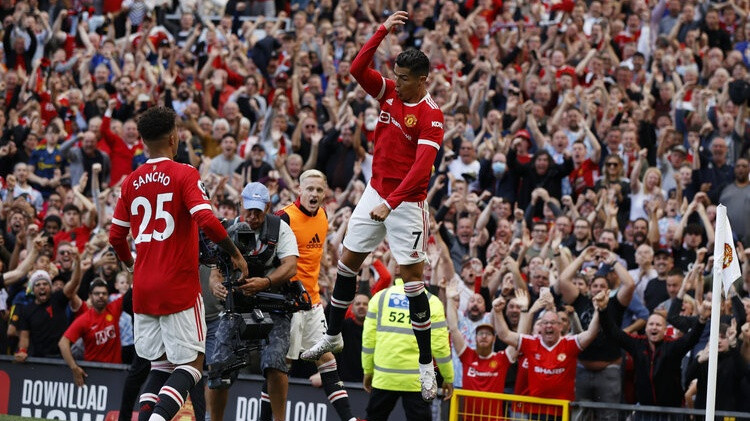 Ronaldu ''Old Trafford'' stadionā atgriežas ar diviem vārtiem un uzvaru pret Ņūkāslu