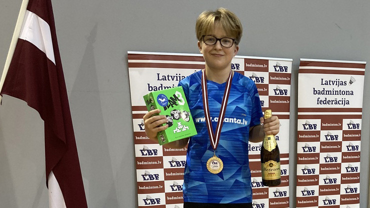 Bajārs uzvar Latvijas čempionātā badmintonā trīs dažādās grupās