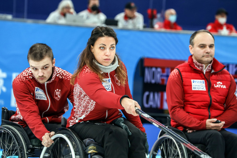 Spēles galotnē Latvijas ratiņkērlingisti tiek pie ceturtās uzvaras pasaules čempionātā