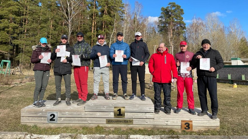 Olimpietis Upelnieks un Vēveris uzvar Latvijas kausa stenda šaušanā 1.posmā