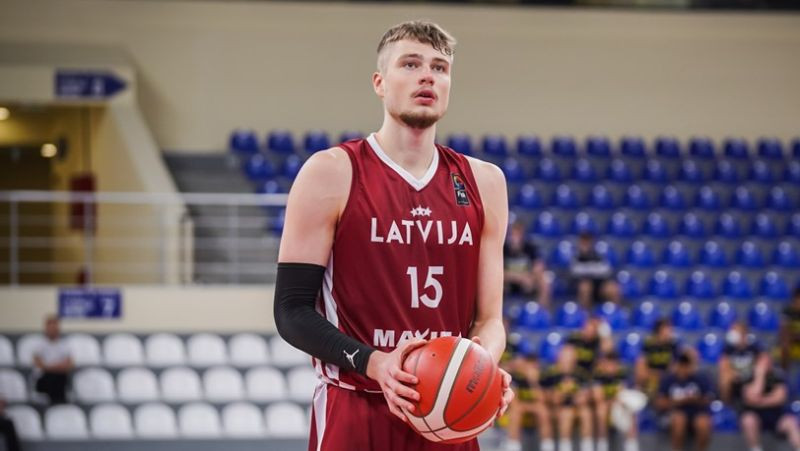 Latvijas U20 basketbolisti uzvar un spēlēs par B divīzijas piekto vietu
