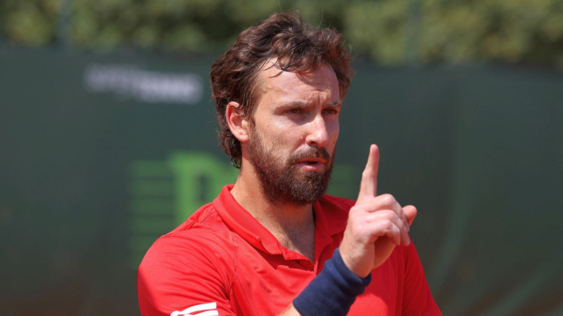 Šveices finālists Gulbis Itālijā sezonu turpinās pret spāņu tenisistu