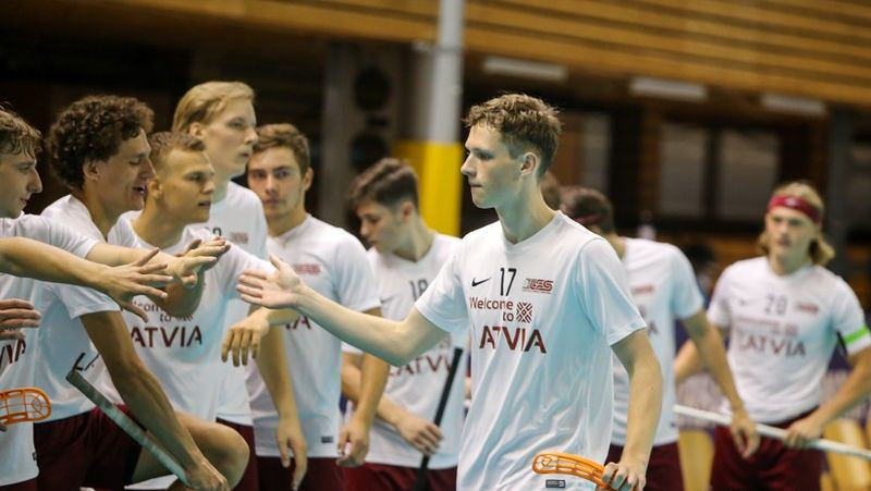 Latvijas U19 izlases kandidāti aizvada divu dienu treniņnometni Talsos