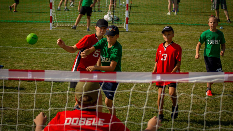 Ar 23 komandu dalību Skrīveros noslēdzies šī gada ceturtais mini handbola festivāls