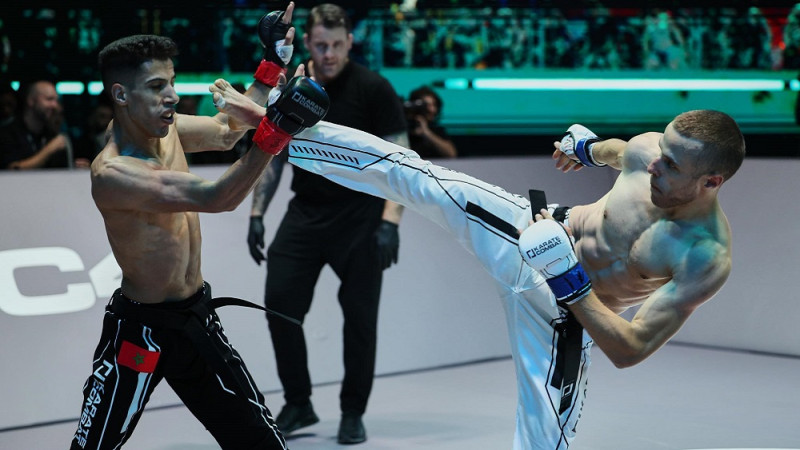 Olimpietim Kalniņam sāpīga debija "Karate Combat", Skrīveram uzvara