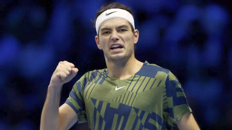 ATP sezonas finālturnīra pirmajā vakarā Frics pārspēj leģendāro Nadalu