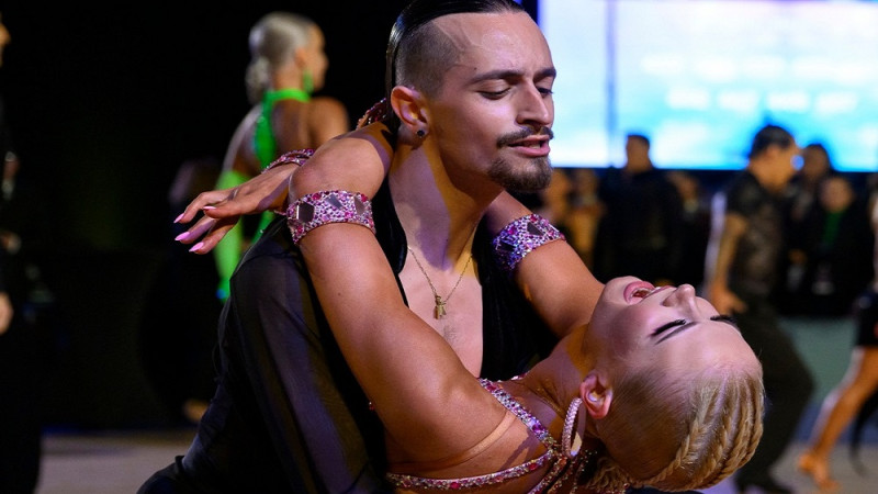 Latvijas pāris tuvu pusfinālam Eiropas čempionātā Latīņamerikas dejās