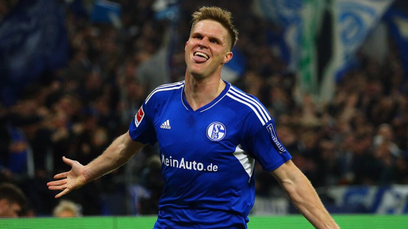 Bundeslīgas pastarīšu duelī ''Schalke'' sagrauj Berlīnes ''Hertha''