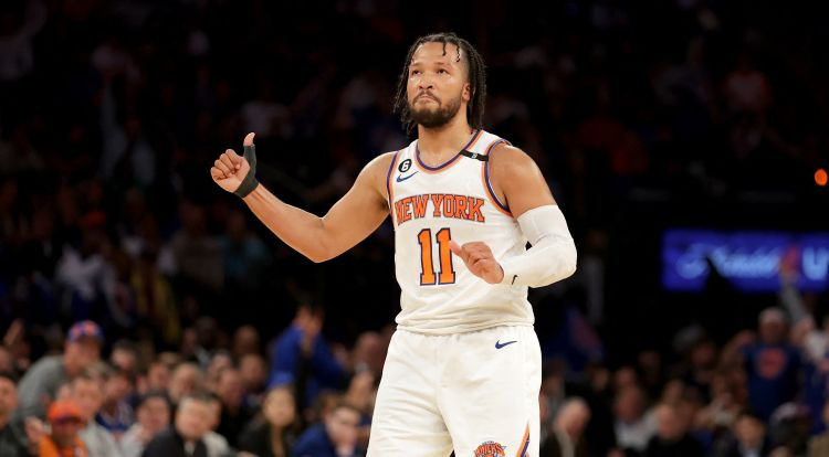 Ņujorkas "Knicks" vēlreiz uzvar mājās un nonāk soļa attālumā no otrās kārtas