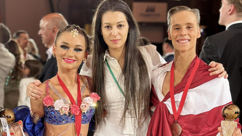 Latvijas pārim godalgota vieta pasaules junioru čempionātā 10 dejās