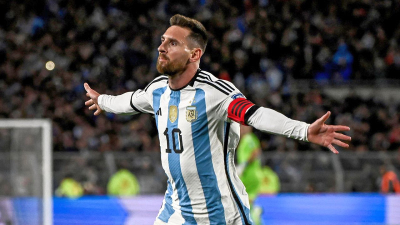 Mesi traumas dēļ nespēlēs tuvākajās Argentīnas izlases pārbaudes spēlēs
