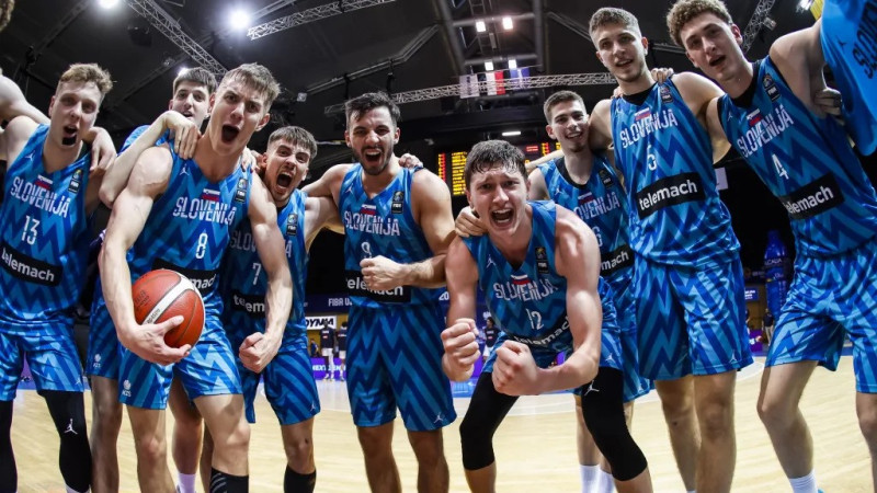 Slovēnija un Francija spēkosies par Eiropas U20 zeltu, Latvijai un Īrijai cīņa par 29. vietu