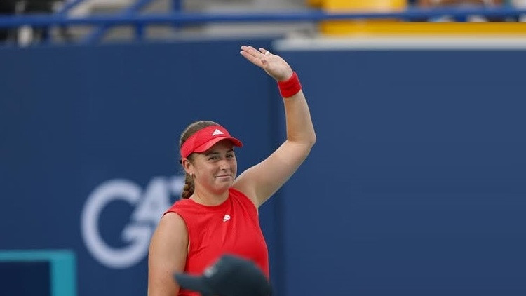 Dohas "WTA 1000" ievadā Ostapenko cīnīsies pret 20 gadīgu japānieti