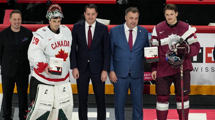 Tralmaks: "Ticu saviem spēkiem. Zinu, ka varu spēlēt NHL"