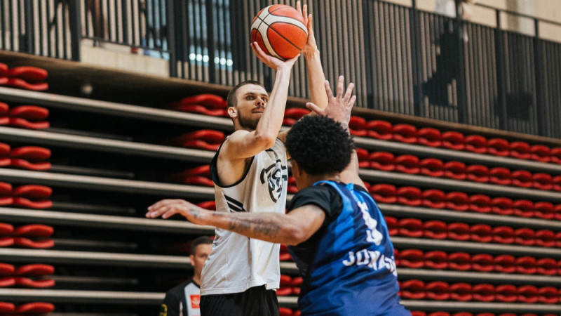 Otrajā tikšanās reizē ar "Jonava" Vefiņš spēlē neizšķirti, bez uzvarētāja arī "Valmieras" spēlē