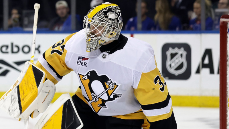 Šilovs pēc sausās spēles malā Pitsburgas pirmajā izrādē mājās