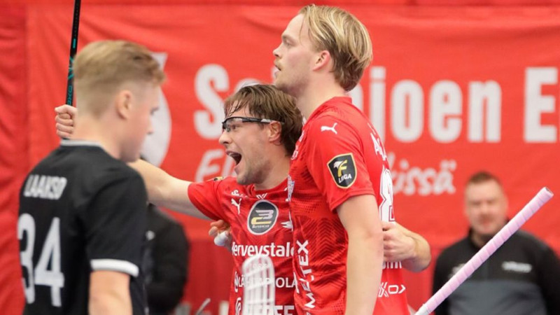 Smirnovs debitē F-liiga pieteikumā, komandai uzvara papildlaikā