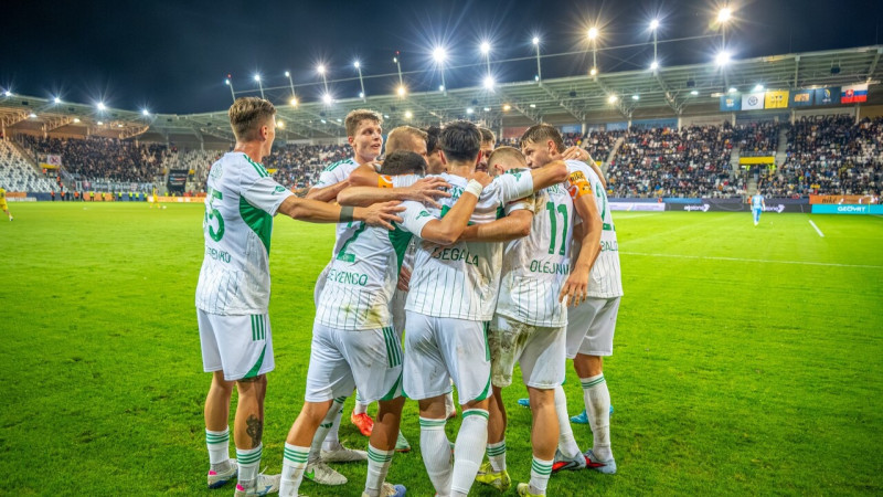 Baloža piespēle palīdz Prešovai uzveikt Bratislavas "Slovan"