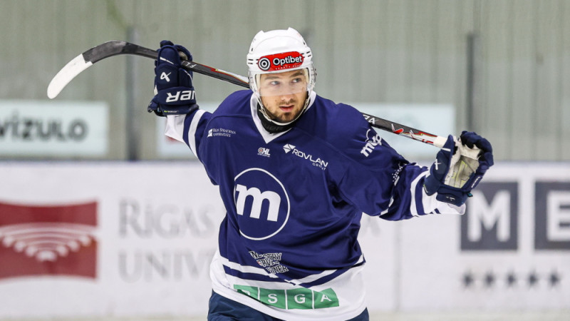 Pēc atgriešanās no Francijas "Mogo" hokejistiem ieskriešanās spēle vietējā līgā