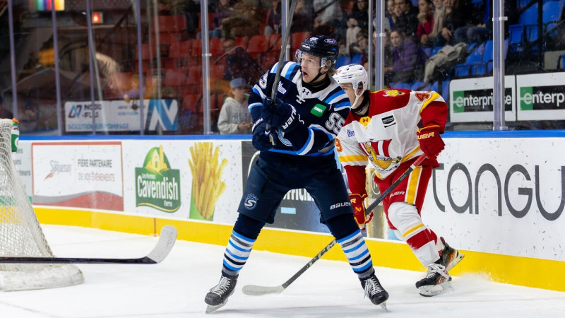 Bulāns piedalās punktu mielastā 12:1 uzvarā Kvebekā, Mateiko paliek bešā AHL