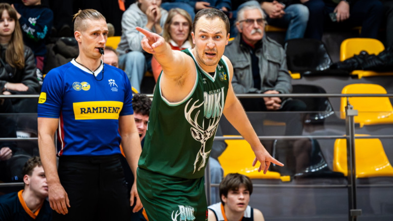 Aizpurs: "Mana pirmā prioritāte ir nodot zināšanas tālāk buku jaunajiem spēlētājiem"