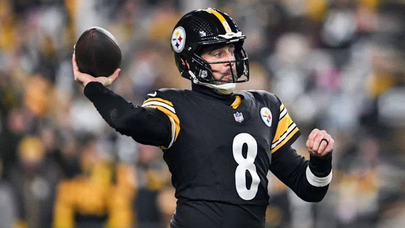 Debitanta kļūda ļauj Rodžersam iekļūt izslēgšanas spēlēs, Garets gāž seku rekordu