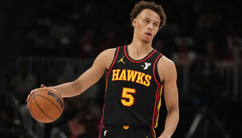 Porziņģis izlaiž spēli, kurā Denjelss tiek pie pirmā karjeras triple-double