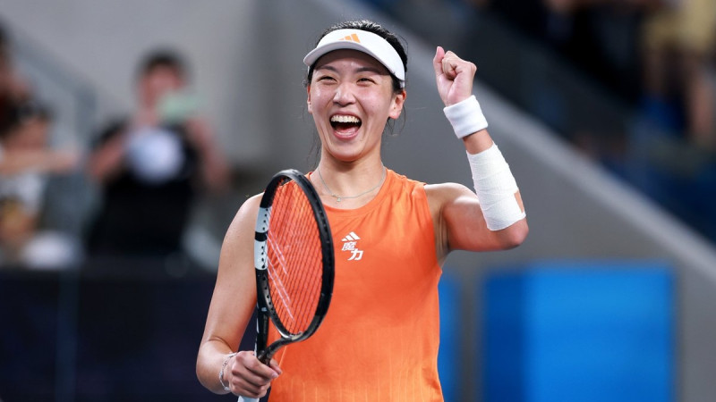 Ostapenko pāridarītāja pārsteidz Noskovu, arī Švjonteka un Ribakina tiek tālāk AO