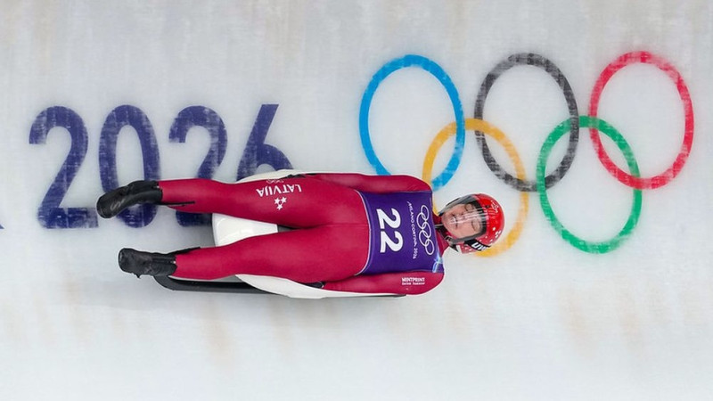 Latvijas kamaniņu sportistes pēdējos treniņbraucienos top 3 nesasniedz