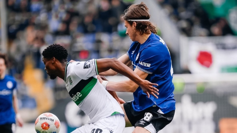 Uldriķis aizvada 90 minūtes izpārdotā spēlē Vācijā