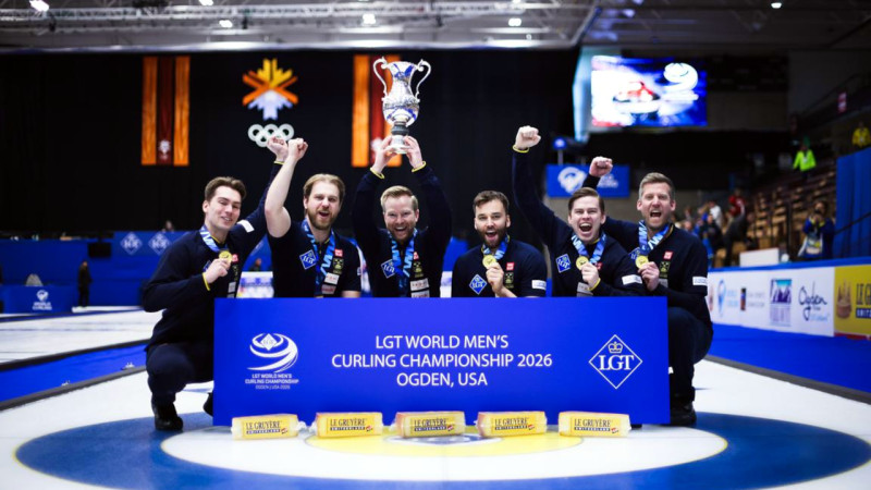 Niklass Edins kļūst par astoņkārtēju pasaules čempionu, Zviedrijas kērlingisti triumfē Ogdenā