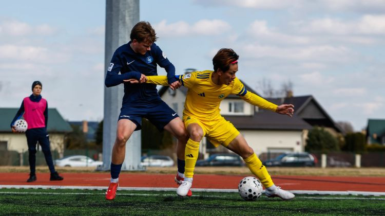 Četri klubi mēnesī: Francijai un Spānijai iesitušais Ivulāns negribēja atgriezties 1. līgā
