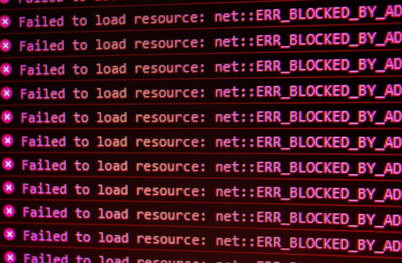 Par nelegālām vietnēm vispirms uzzina čatos, nevis ziņās