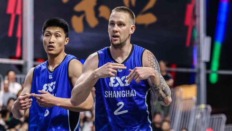 "Masters" pusfināla Āzijas derbijā Lasmaņa pārstāvētais Ķīnas klubs zaudē mongoļiem