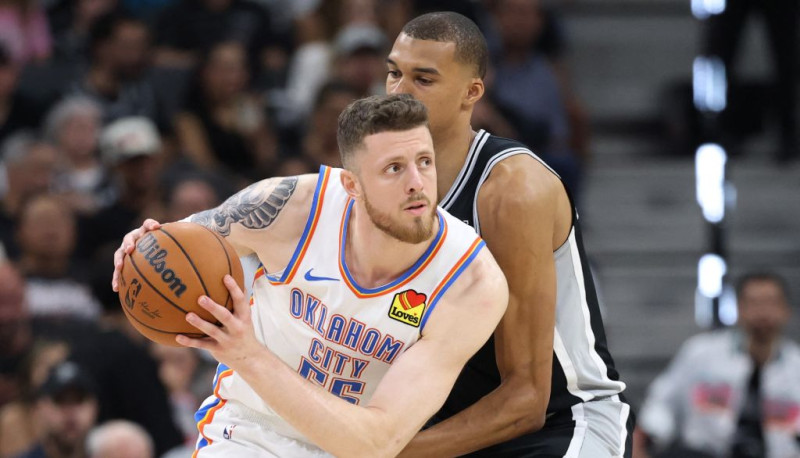 "Thunder" notur Hārtenšteinu ar jaunu 75 miljonu līgumu