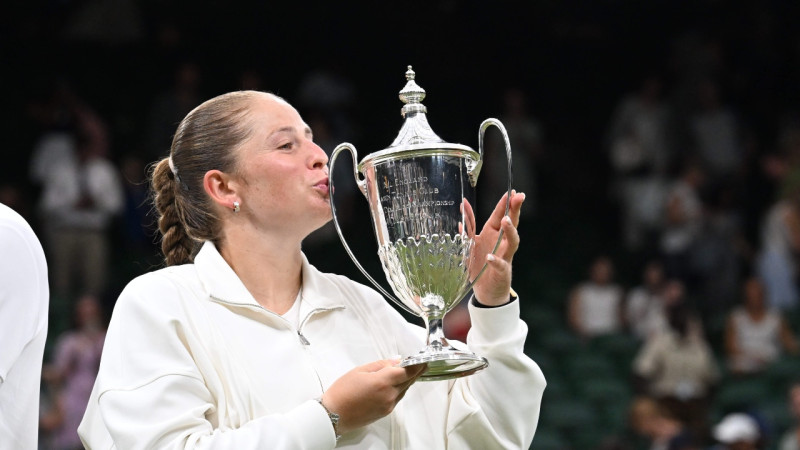 Ostapenko atgriežas "top 30", Semeņistaja 103.