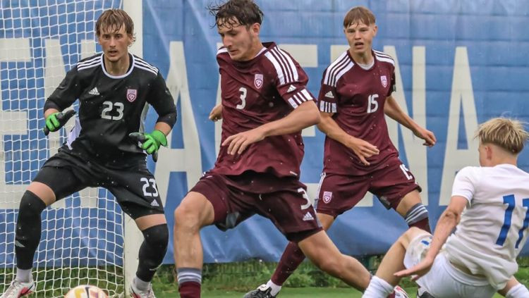 Latvijas U17 izlase ar trim leģionāriem un Kurakinu dvīņiem aizvadīs turnīru Moldovā