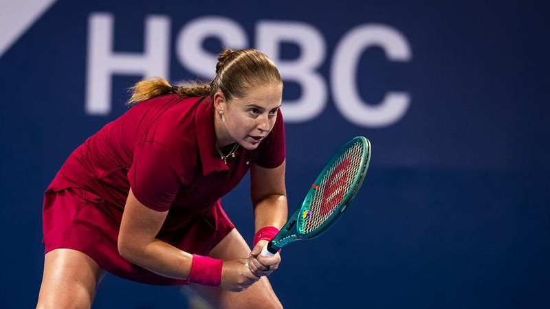 Ostapenko tēmēs uz karjeras otro Uhaņas pusfinālu